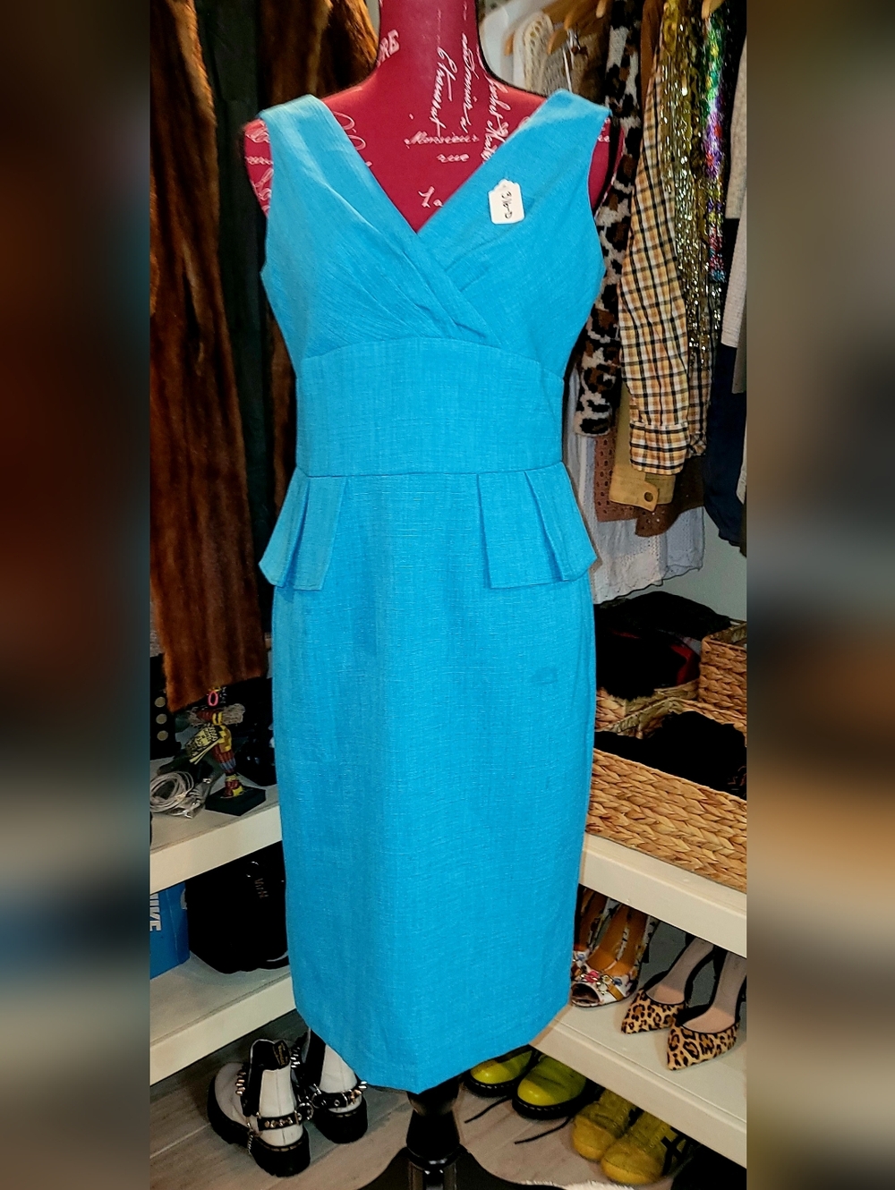 Evan Picone Sleeveless Fitted Turquoise Sheath Dress